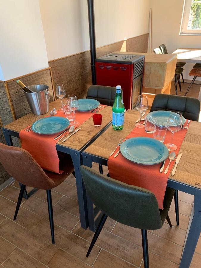 Entre Nous Hotel Rozoy-sur-Serre Luaran gambar