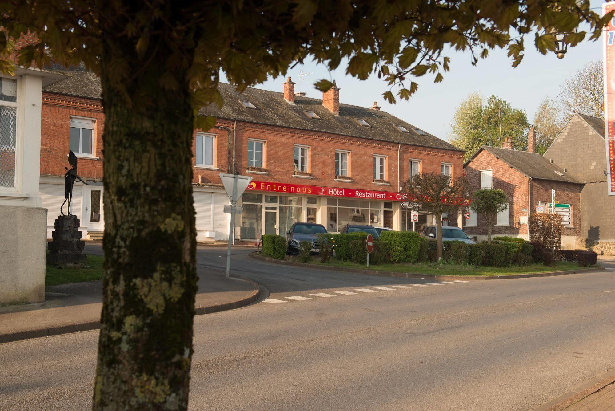 Entre Nous Hotel Rozoy-sur-Serre Luaran gambar